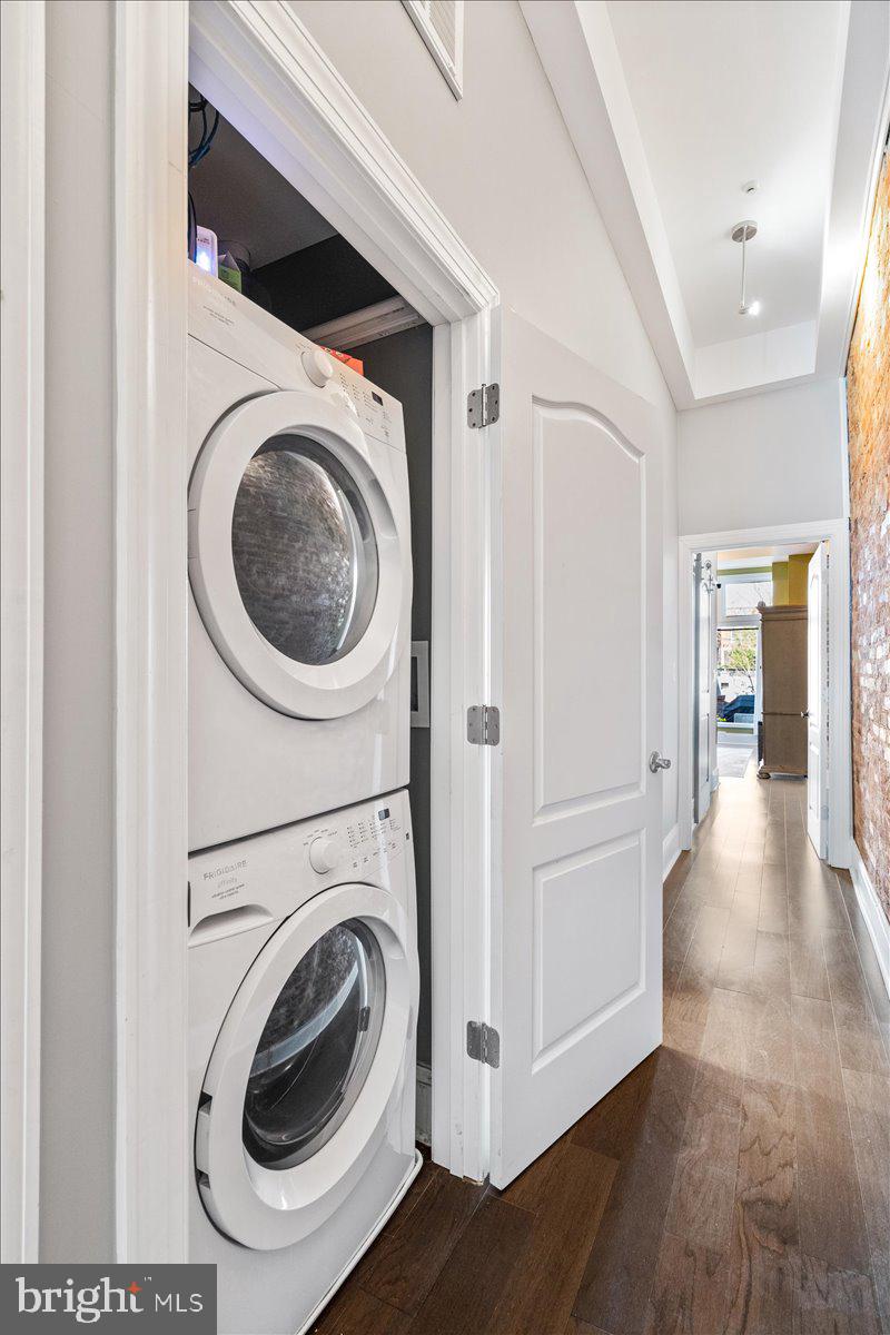 9 East 2nd Street, Unit 1B Frederick, MD 21701 - Photo 17 of 27 In-unit laundry