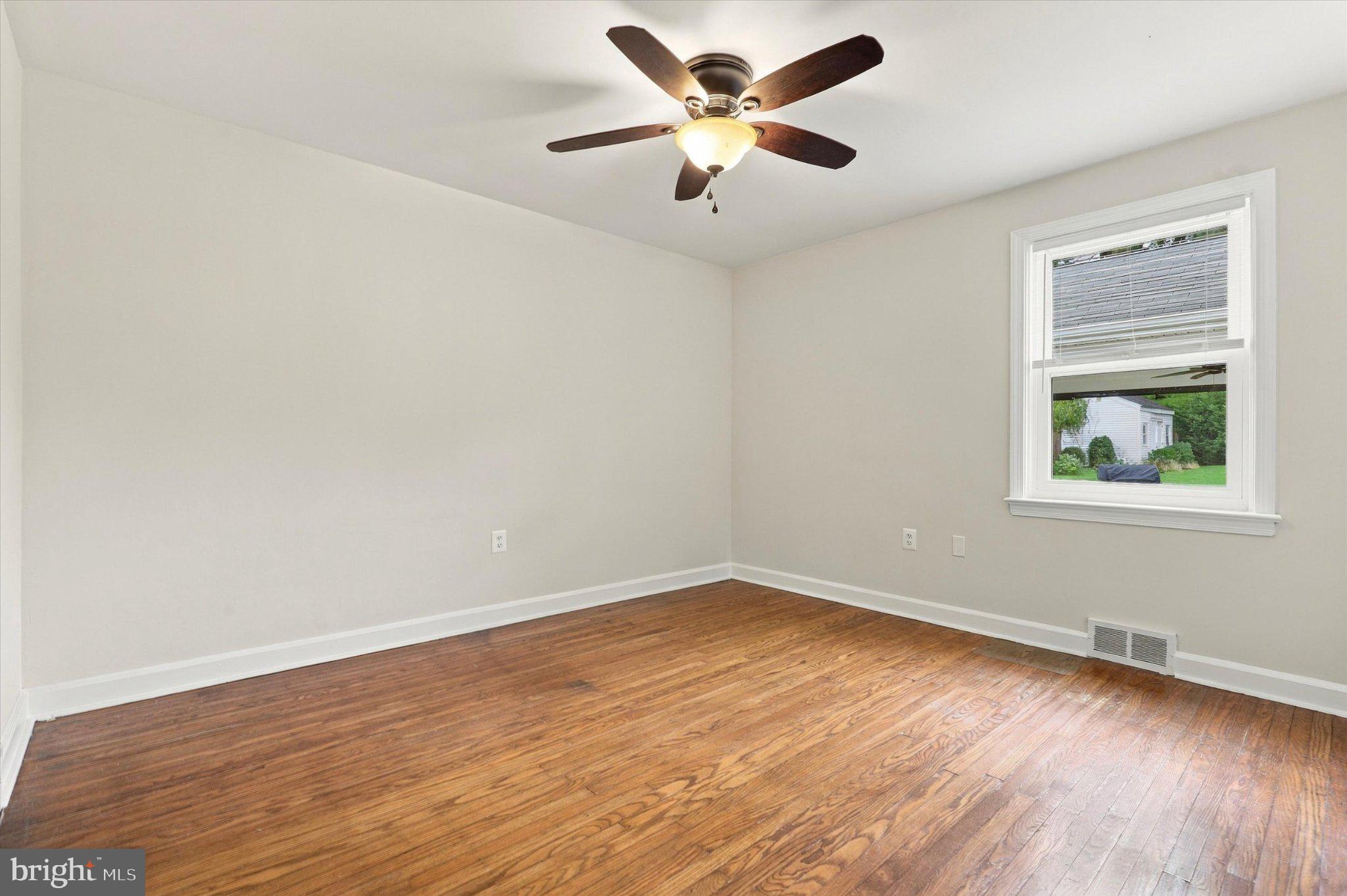 1484 Grasshopper Road Huntingdon Valley, PA 19006 - Photo 21 of 38 Bedroom 4