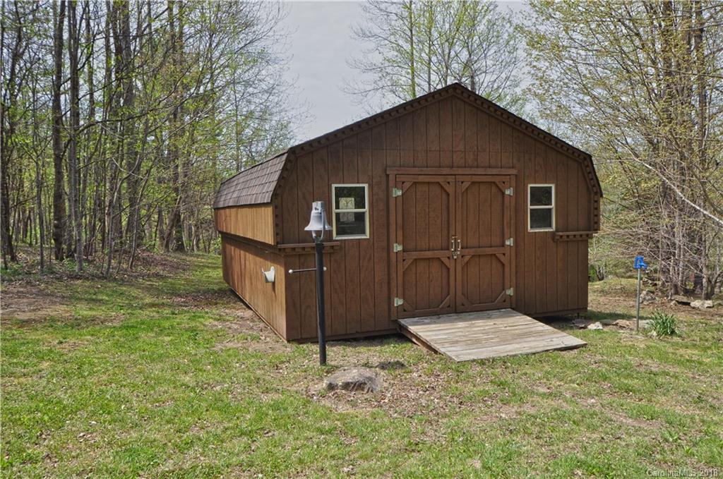 905 Beasley Cove Road Hot Springs, NC 28743 - Photo 12 of 36 Gallery Image 12