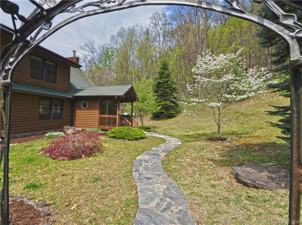 905 Beasley Cove Road Hot Springs, NC 28743 - Photo 13 of 36 Gallery Image 13