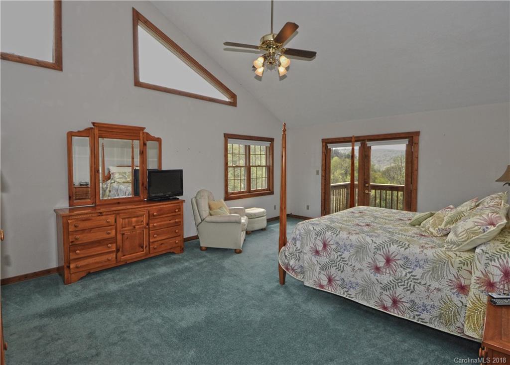 905 Beasley Cove Road Hot Springs, NC 28743 - Photo 15 of 36 Gallery Image 15