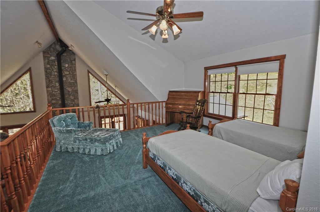 905 Beasley Cove Road Hot Springs, NC 28743 - Photo 19 of 36 Gallery Image 19