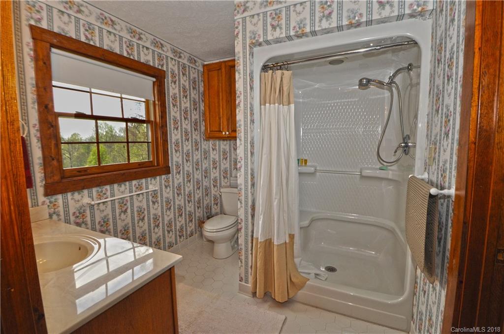 905 Beasley Cove Road Hot Springs, NC 28743 - Photo 25 of 36 Gallery Image 25