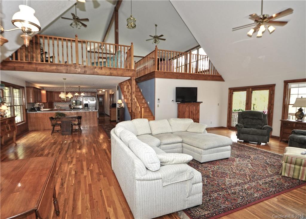 905 Beasley Cove Road Hot Springs, NC 28743 - Photo 27 of 36 Gallery Image 27