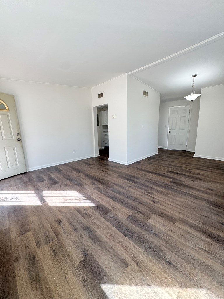 5847 Forrest Road Columbus, GA 31907 - Photo 5 of 20