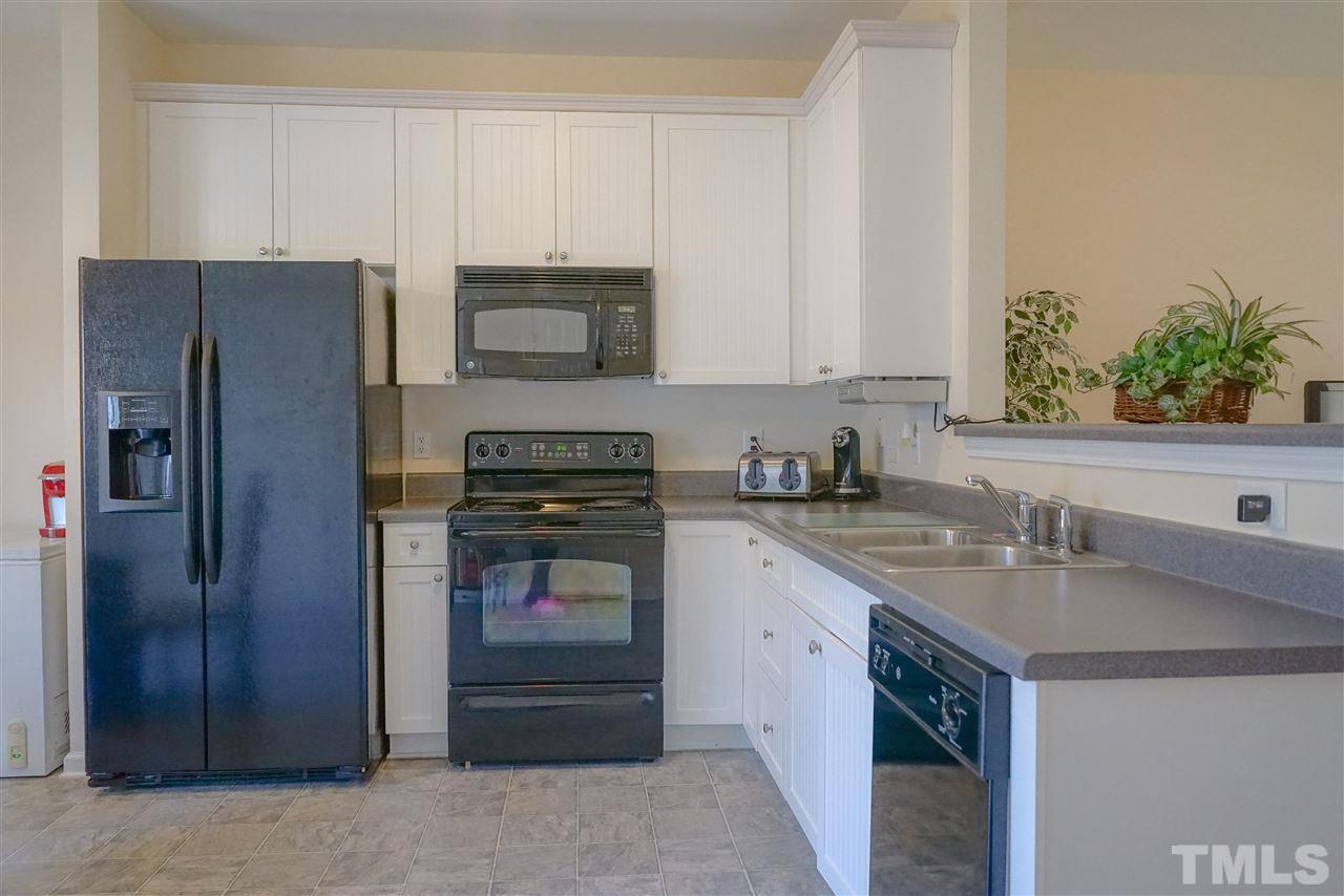 3967 Volkswalk Place Raleigh, NC 27610 - Photo 10 of 25 Gallery Image 10