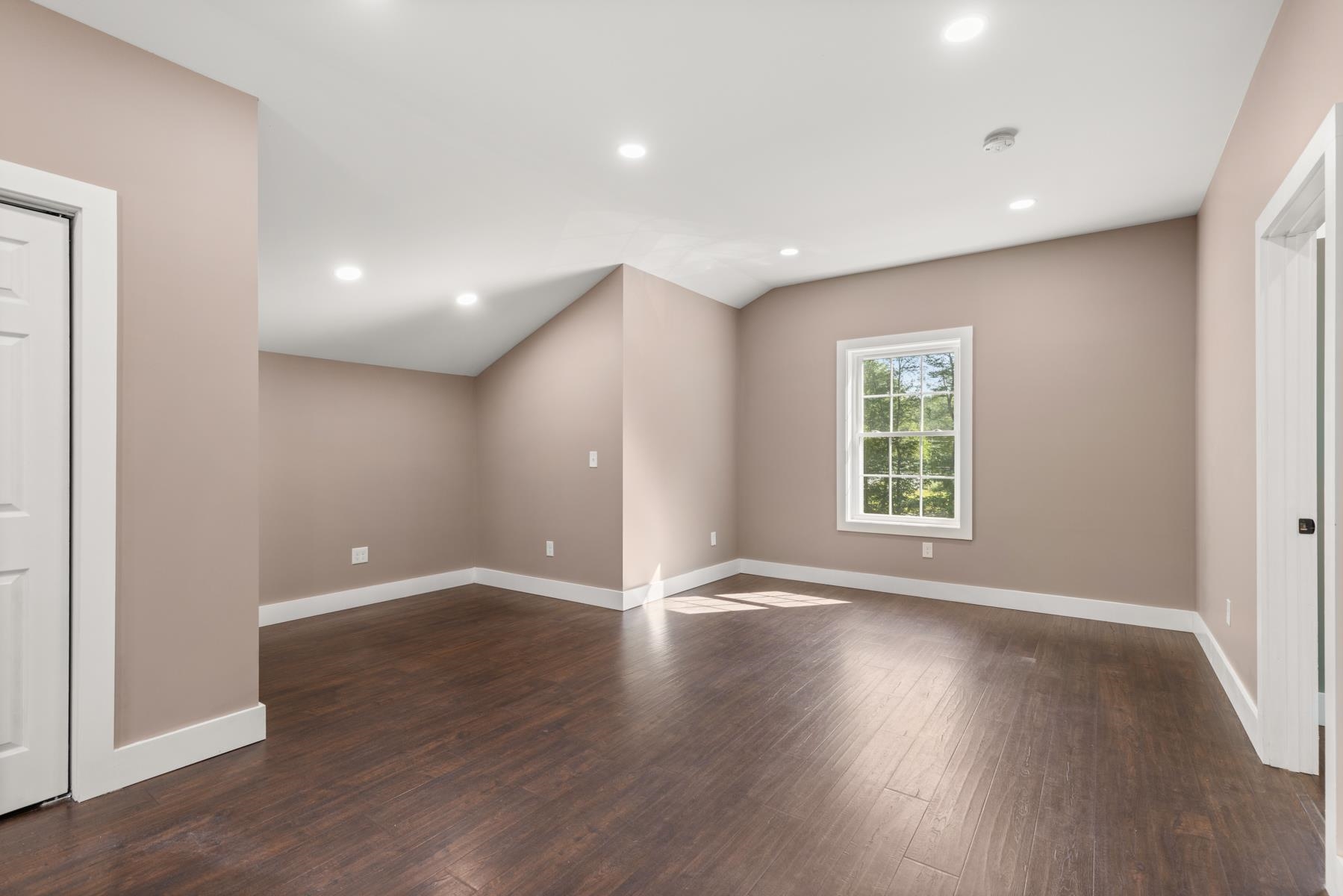 12 Jenkins Road Madbury, NH 03823 - Photo 27 of 31 Gallery Image 27