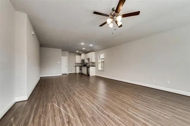 $1,600 | 1427 Warringwood Drive, Greenville, TX 75402