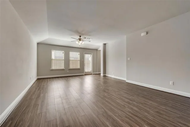 $1,600 | 1427 Warringwood Drive, Greenville, TX 75402