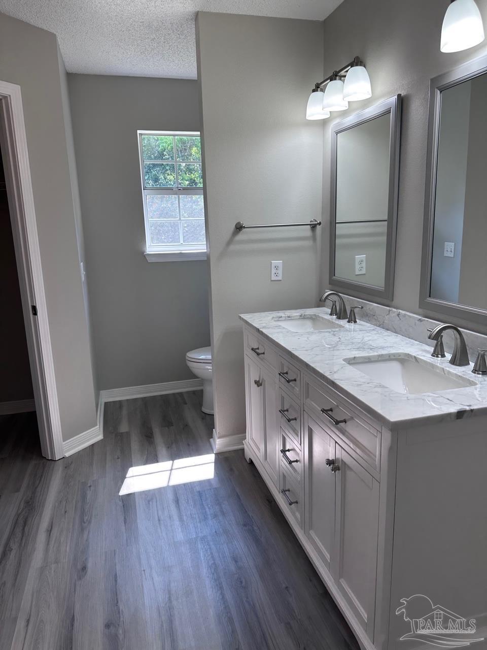 813 Merlin Terrace Pensacola, FL 32506 - Photo 14 of 22