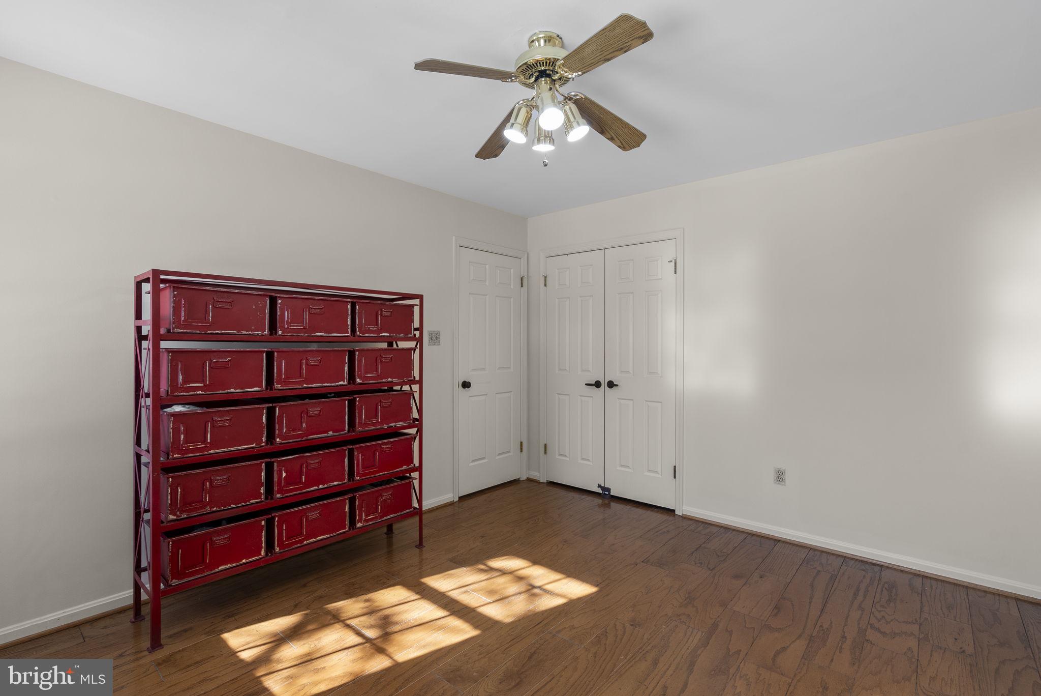 16424 Montecrest Lane Gaithersburg, MD 20878 - Photo 33 of 91 Bedroom 2