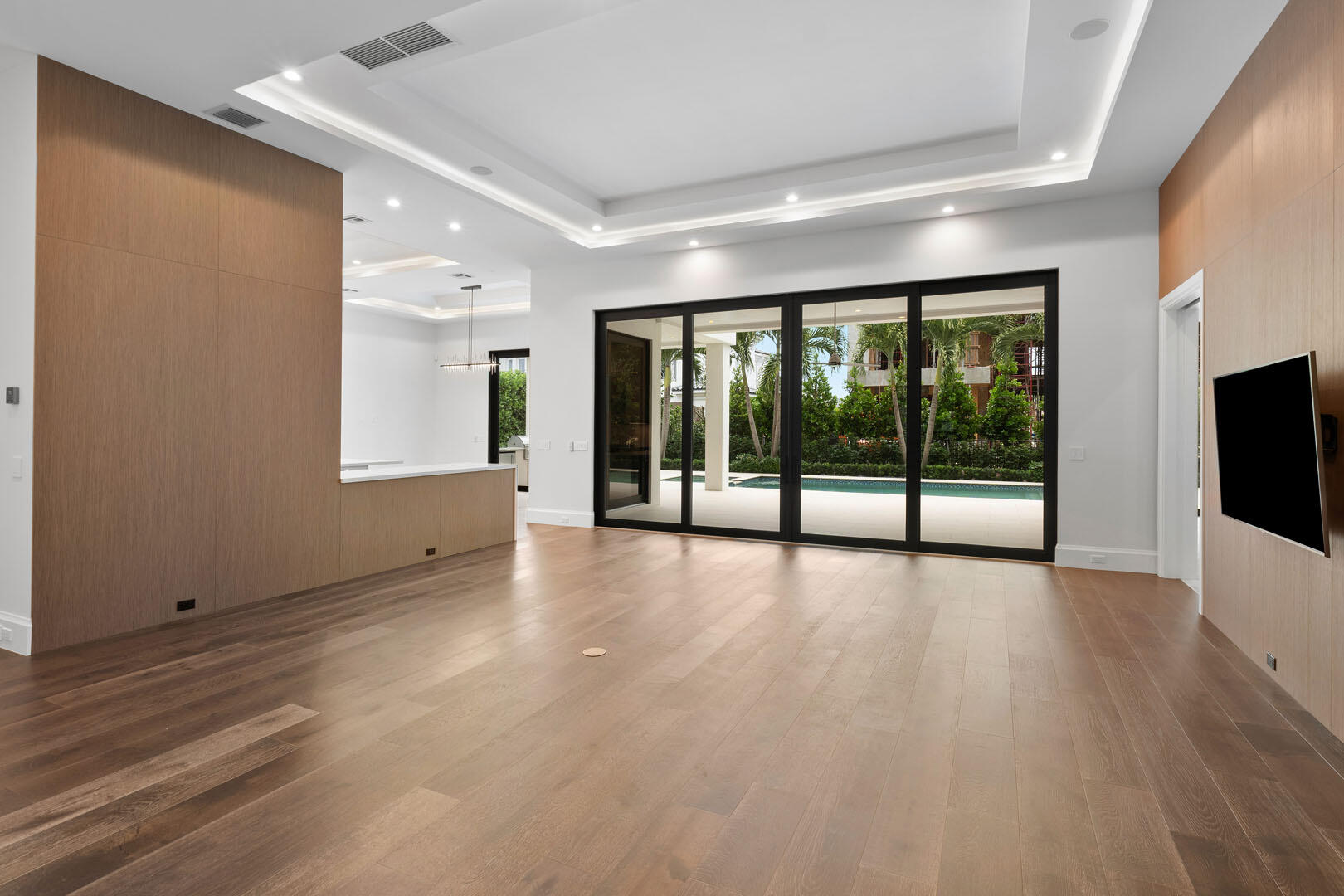 2352 Acorn Palm Road Boca Raton, FL 33432 - Photo 11 of 73 2352_Acorn_Palm_Road_61