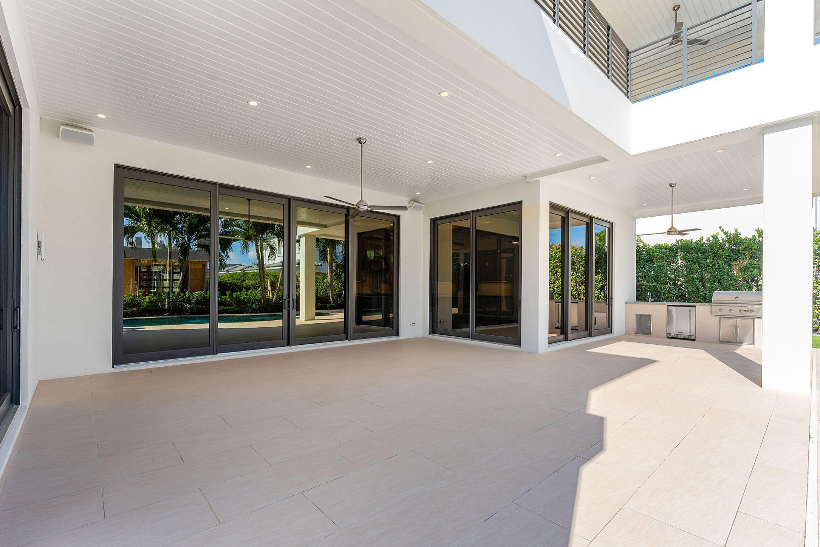 2352 Acorn Palm Road Boca Raton, FL 33432 - Photo 25 of 73 2352_Acorn_Palm_Road_23