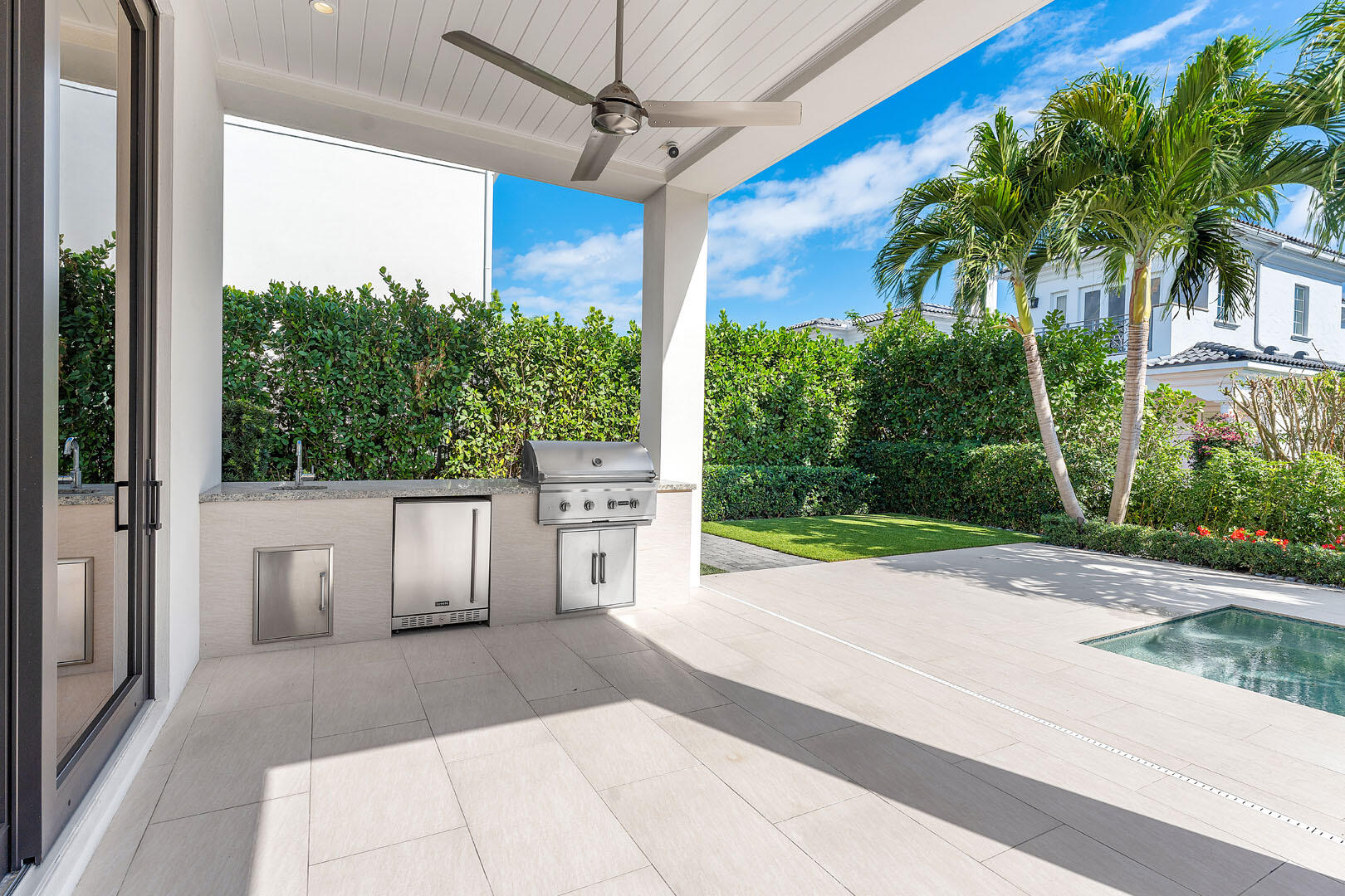 2352 Acorn Palm Road Boca Raton, FL 33432 - Photo 26 of 73 2352_Acorn_Palm_Road_24