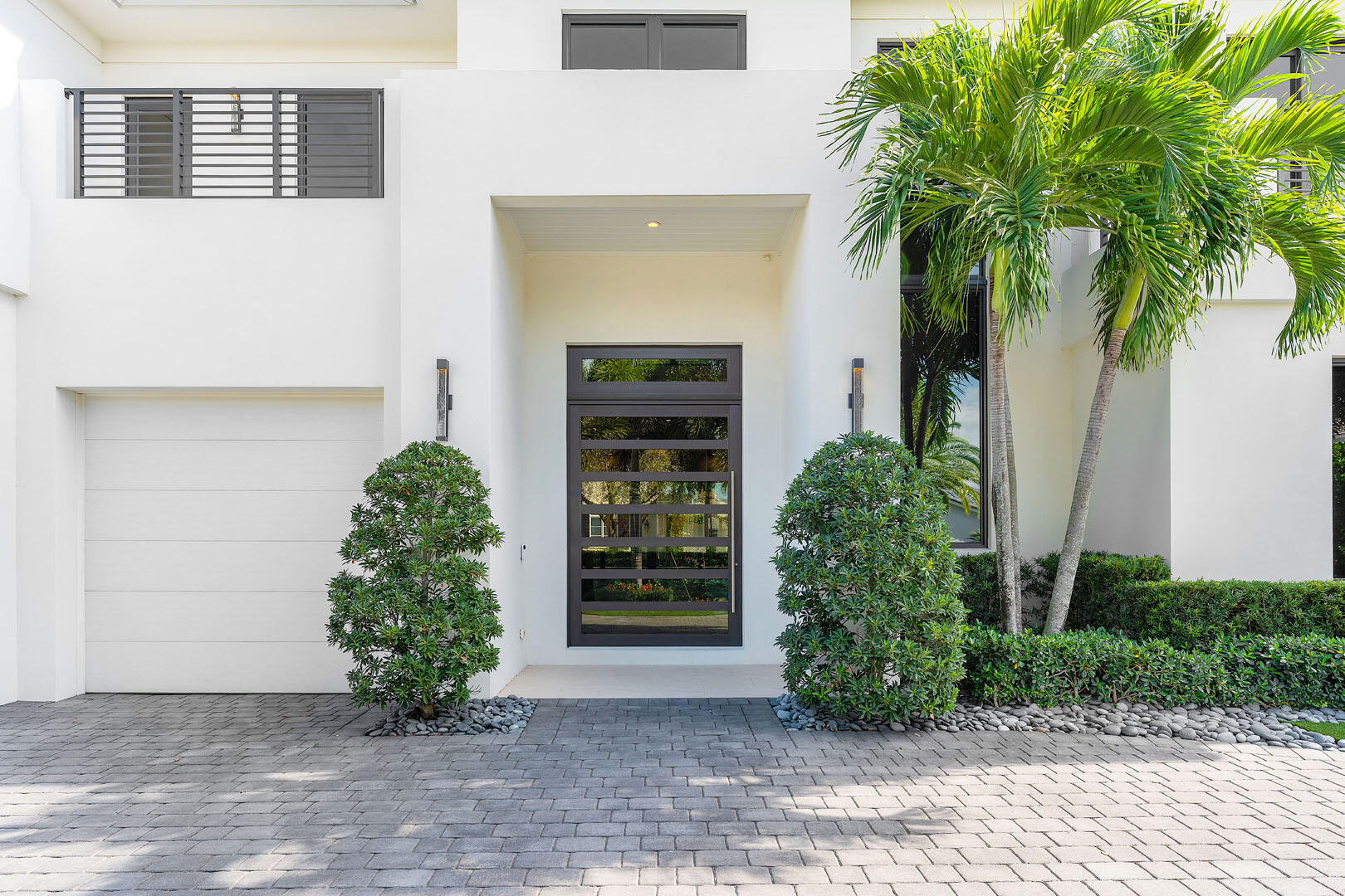 2352 Acorn Palm Road Boca Raton, FL 33432 - Photo 6 of 73 2352_Acorn_Palm_Road_04