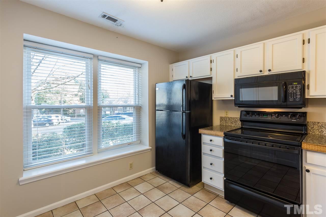 4637 Pine Trace Drive Raleigh, NC 27613 - Photo 4 of 28 Gallery Image 4