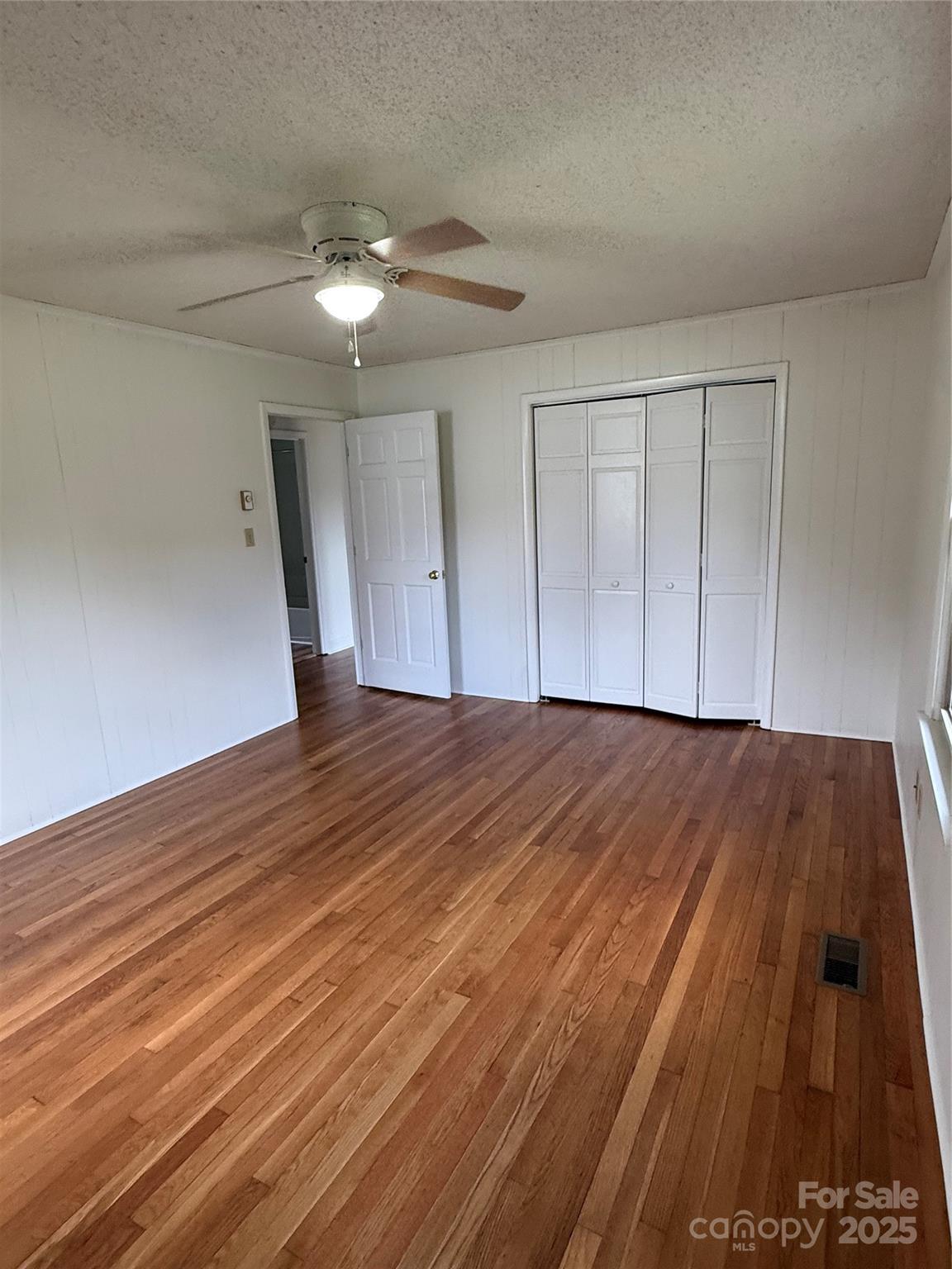 303 Mariposa Road Stanley, NC 28164 - Photo 12 of 21 Gallery Image 12