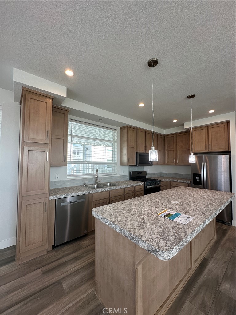 3444 West Center Street, Unit 12 Riverside, CA 92501 - Photo 14 of 38