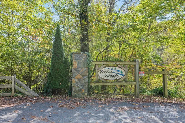 $195,000 | 16 Harleys Cove, Waynesville, NC 28785