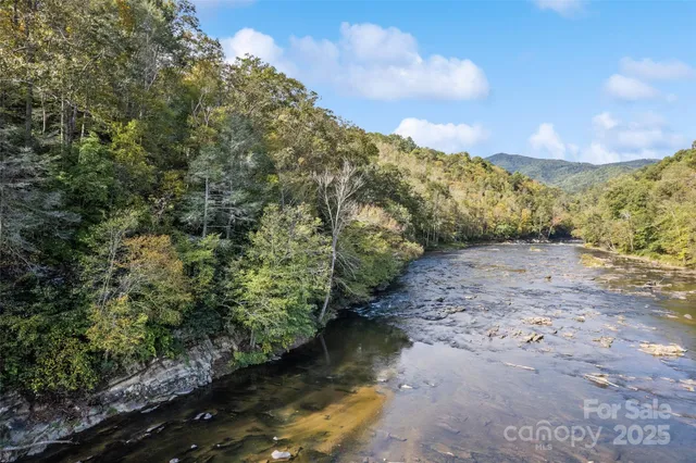 $195,000 | 16 Harleys Cove, Waynesville, NC 28785