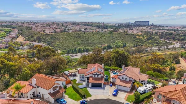 $1,049,999 | 1186 De Anza Court, Chula Vista, CA 91910