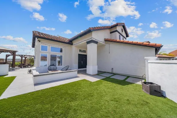 $1,049,999 | 1186 De Anza Court, Chula Vista, CA 91910