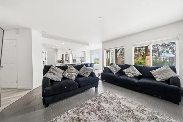 $1,049,999 | 1186 De Anza Court, Chula Vista, CA 91910