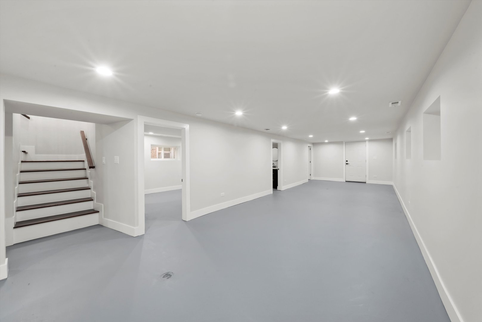 1631 North Parkside Avenue Chicago, IL 60639 - Photo 18 of 33 an empty room with a bathroom and closet