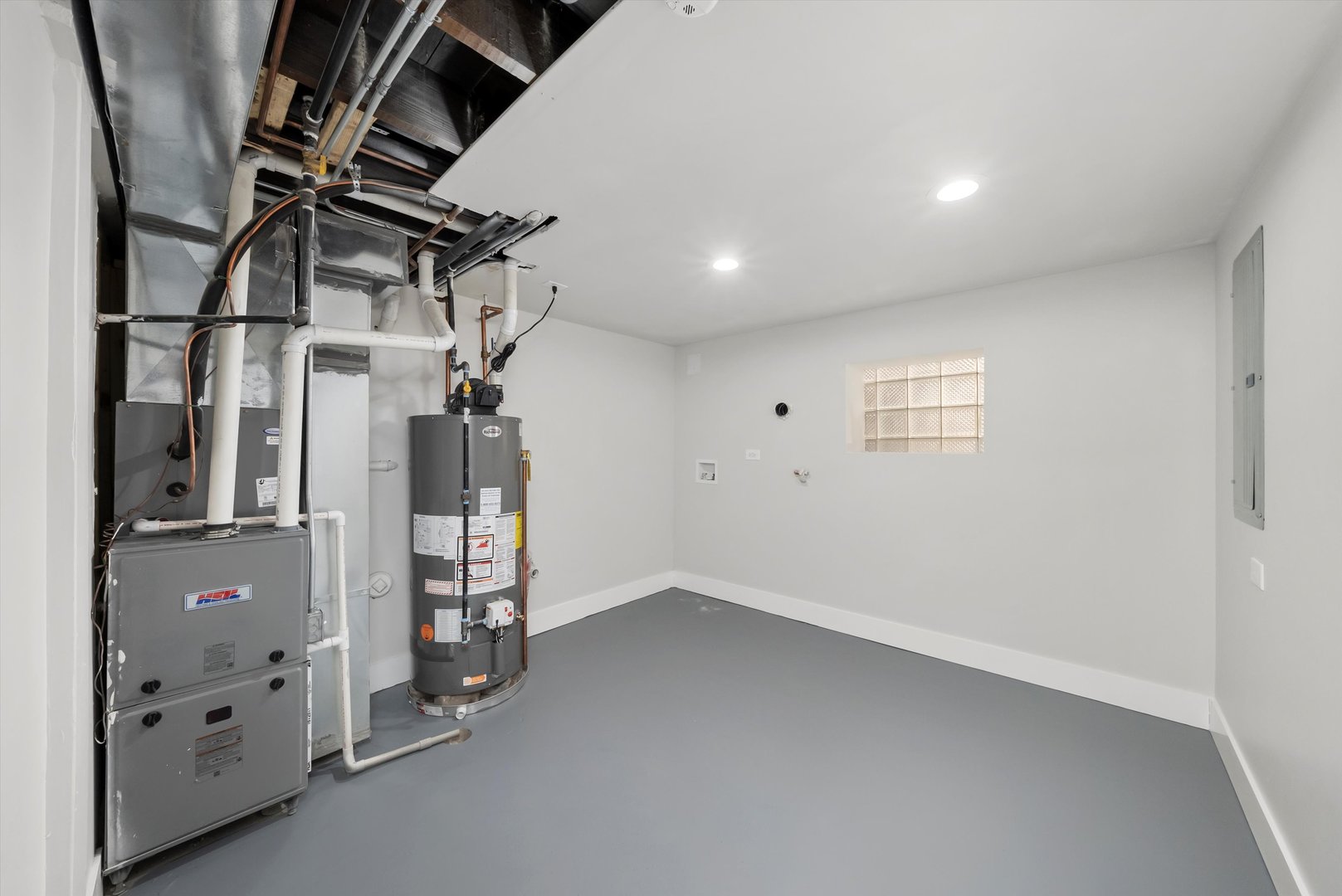 1631 North Parkside Avenue Chicago, IL 60639 - Photo 22 of 33 a view of storage and utility room