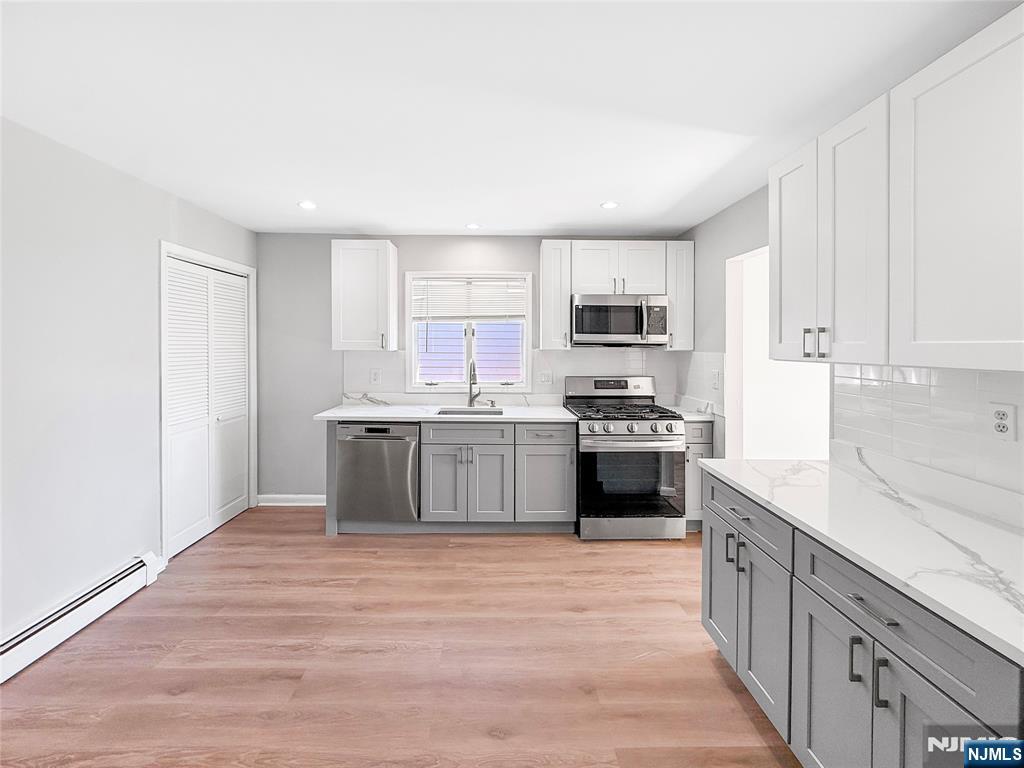 174 Maple Street, Unit 3 Fairview, NJ 07022 - Photo 3 of 25