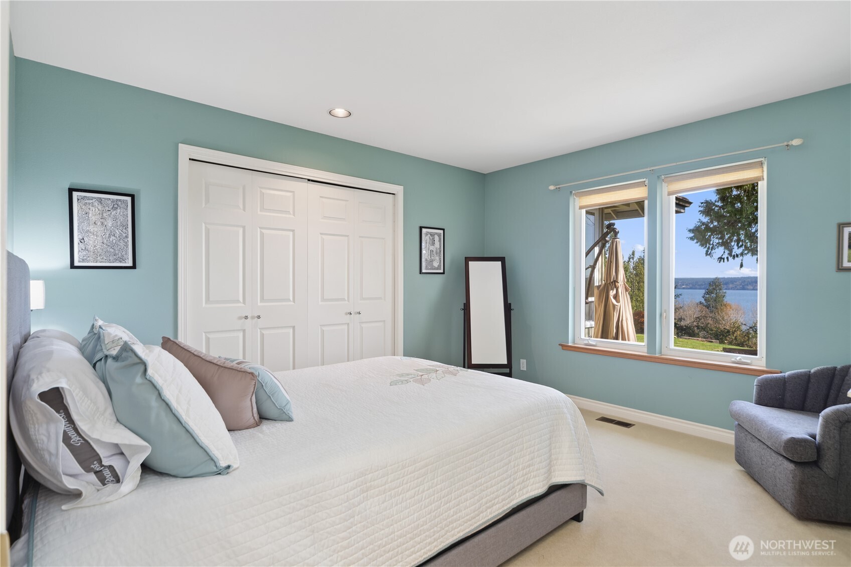 154 Maxview Drive Port Ludlow, WA 98365 - Photo 16 of 39