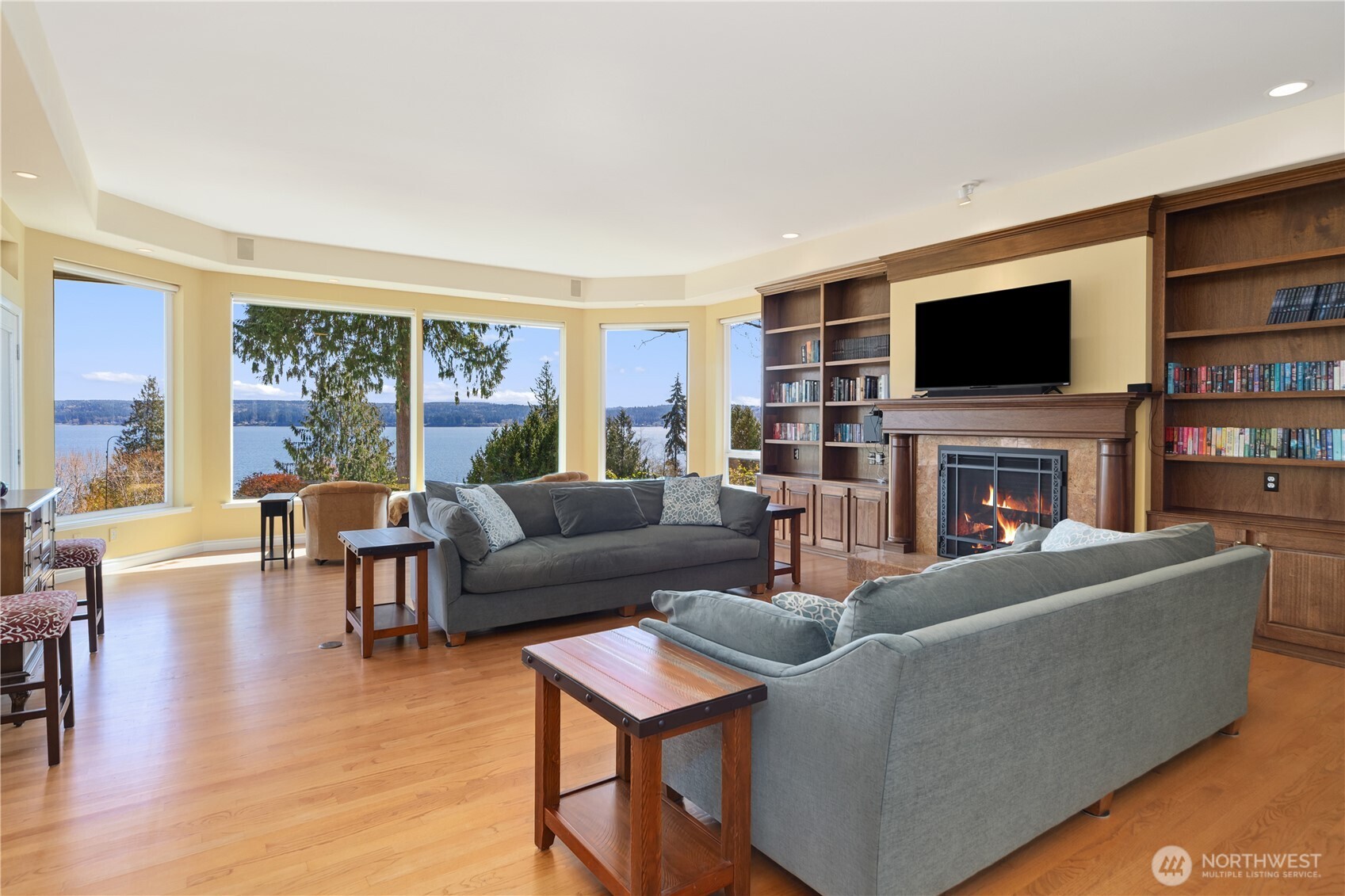 154 Maxview Drive Port Ludlow, WA 98365 - Photo 4 of 39