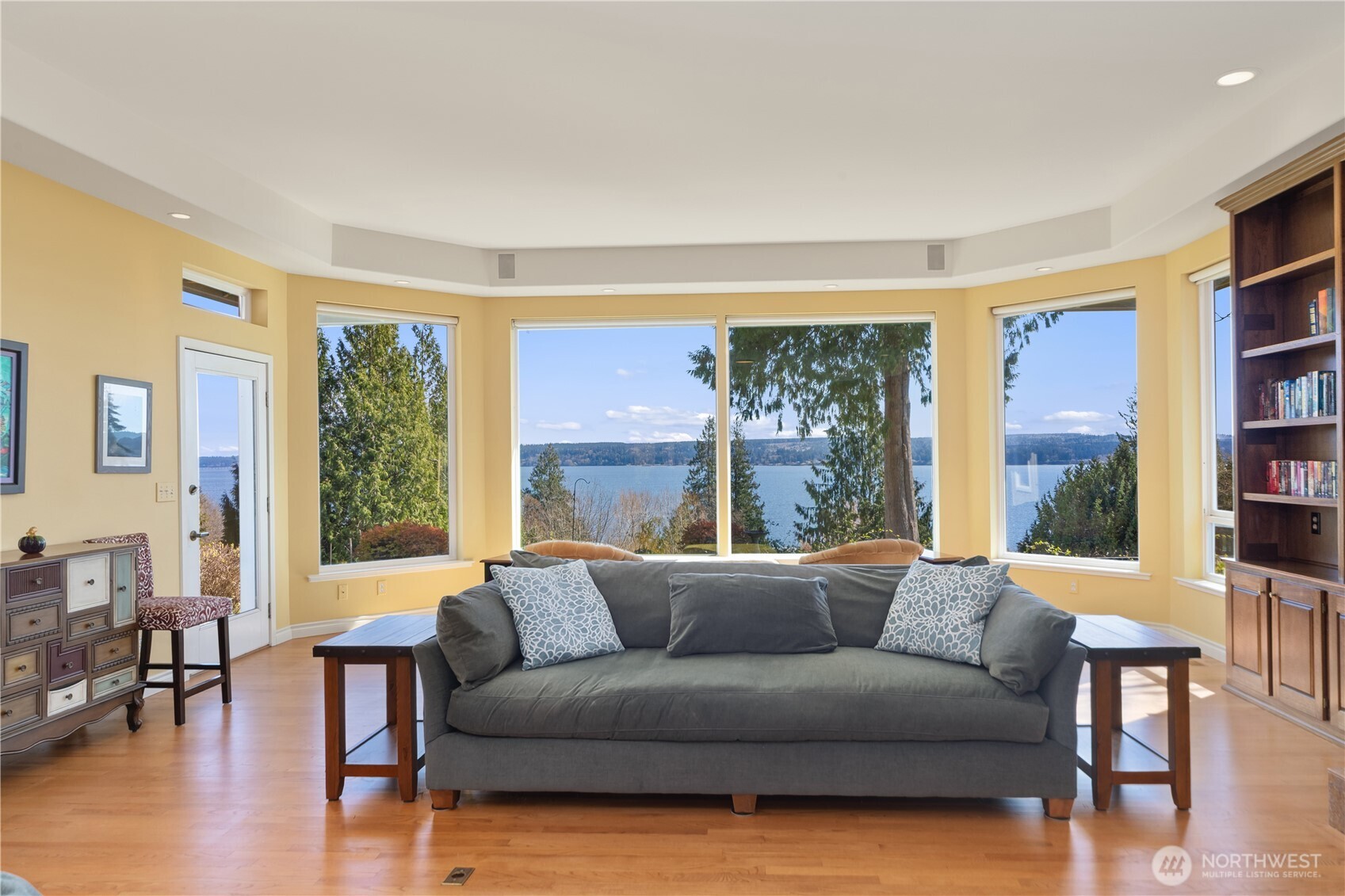 154 Maxview Drive Port Ludlow, WA 98365 - Photo 5 of 39