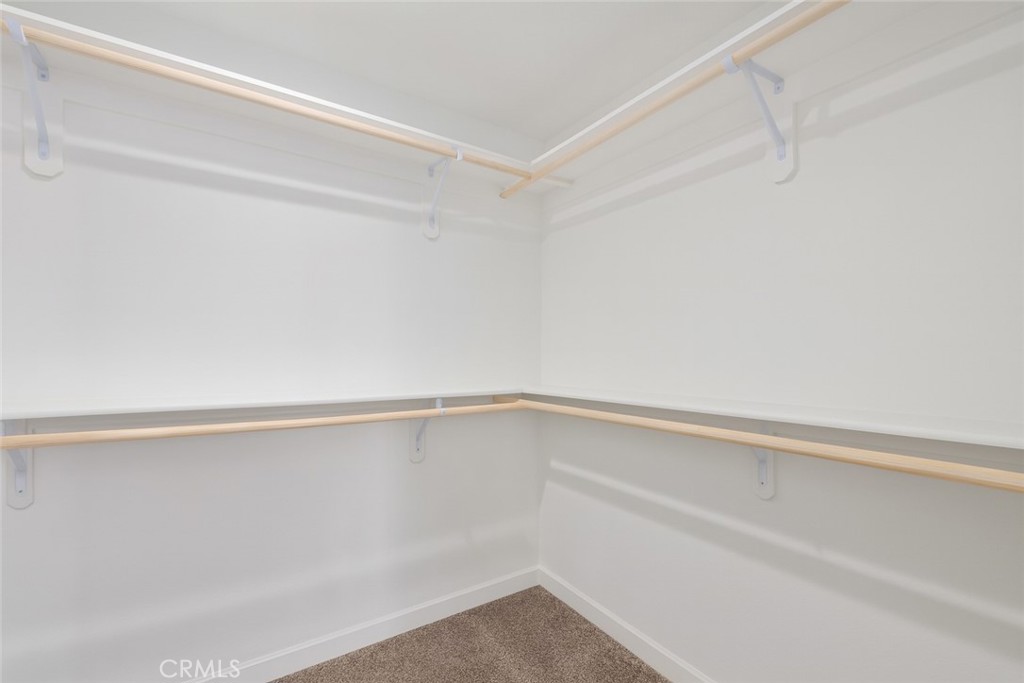 24162 Shoshone Road Apple Valley, CA 92307 - Photo 21 of 38 Primary wardrobe room