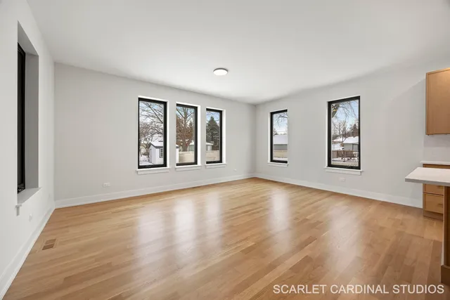 $1,395,000 | 65 South Glenview Avenue, Lombard, IL 60148