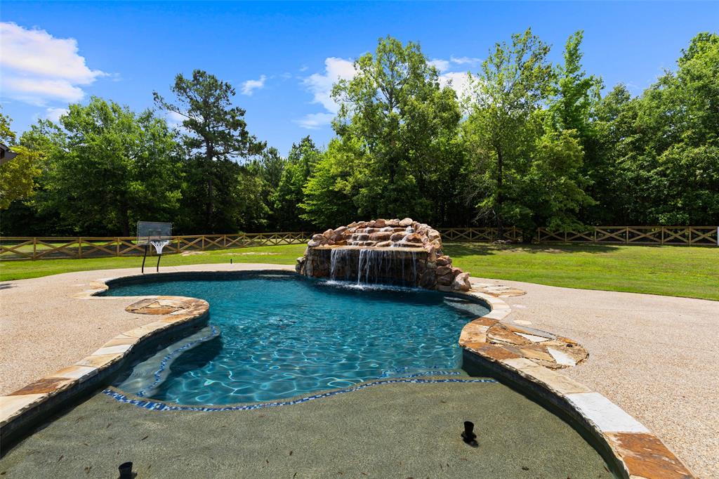 145 Deerfield Road North Longview, TX 75605 - Photo 34 of 40 Gallery Image 34