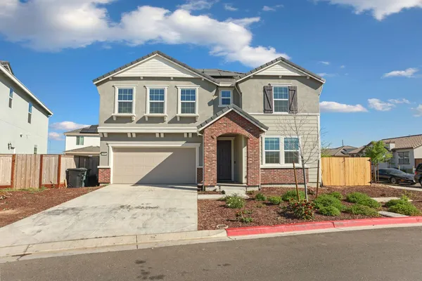 $660,000 | 1601 Redhaven Place, Hughson, CA 95326
