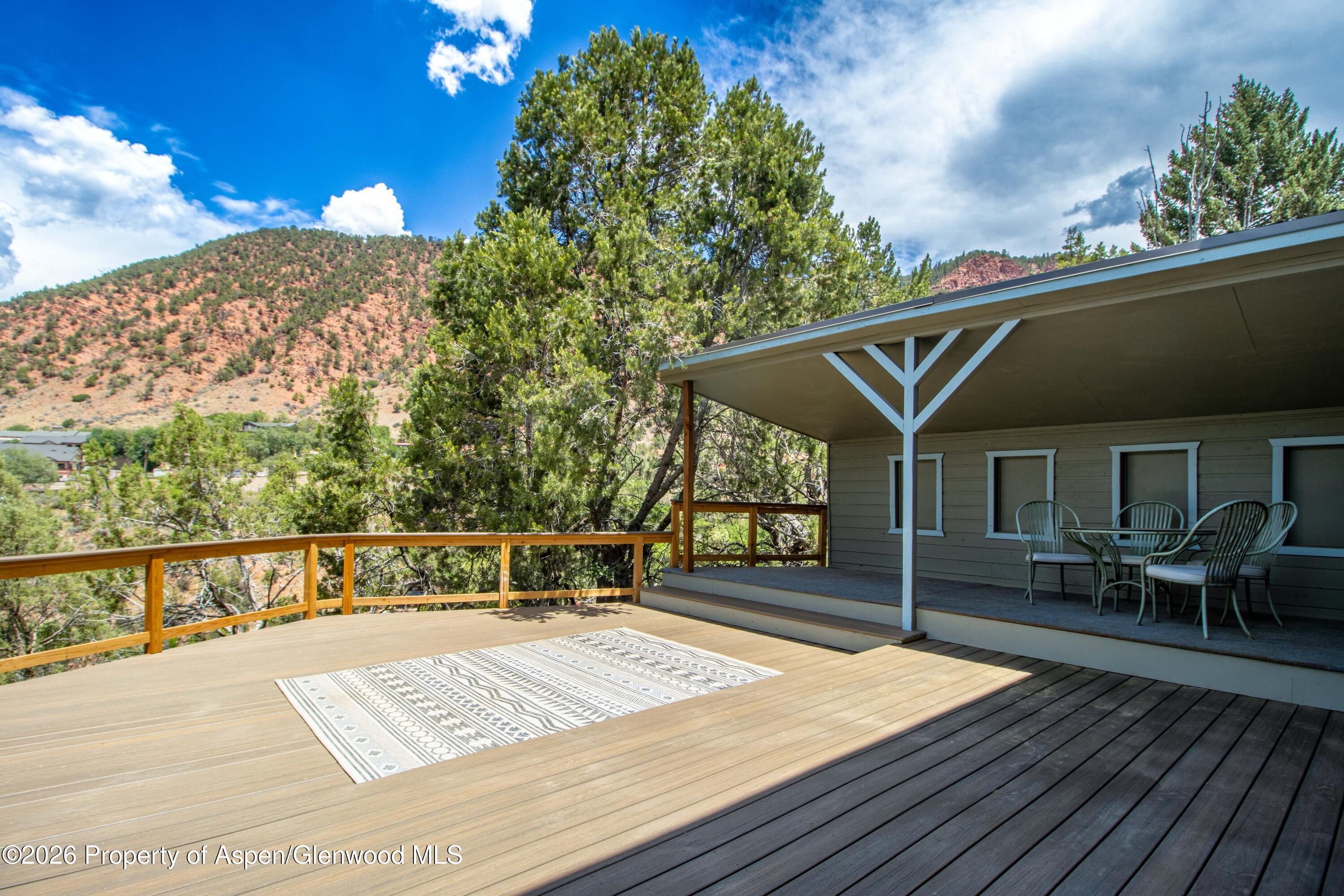 1102 Valley View Road Glenwood Springs, CO 81601 - Photo 23 of 30 6