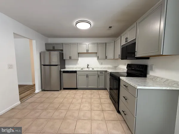 $2,195 | 204 Mahone Court, Spotsylvania, VA 22551