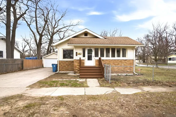 $149,900 | 16 East Cleveland Avenue, Muskegon, MI 49444