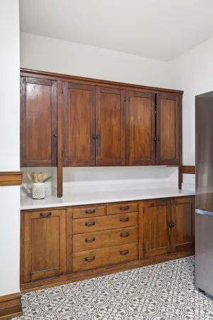 $149,900 | 16 East Cleveland Avenue, Muskegon, MI 49444