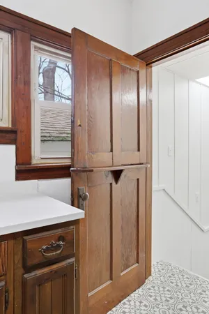 $149,900 | 16 East Cleveland Avenue, Muskegon, MI 49444