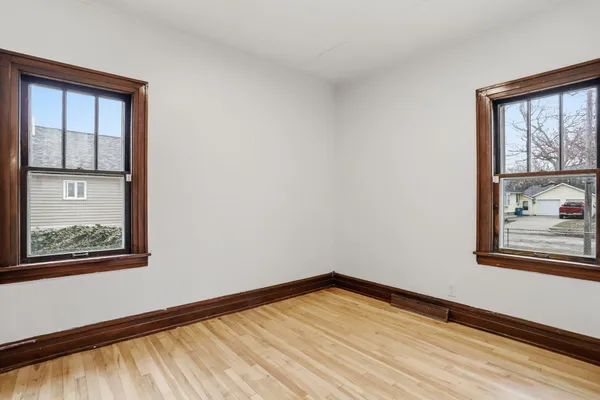 $149,900 | 16 East Cleveland Avenue, Muskegon, MI 49444