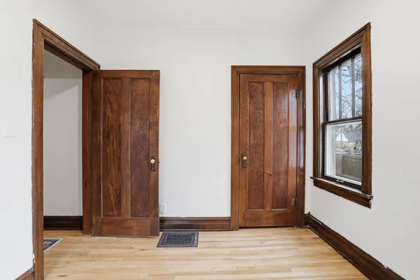 $149,900 | 16 East Cleveland Avenue, Muskegon, MI 49444