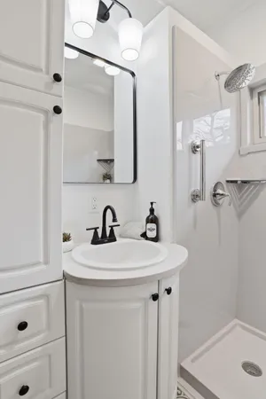 $149,900 | 16 East Cleveland Avenue, Muskegon, MI 49444