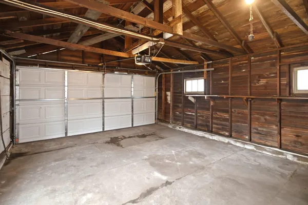 $149,900 | 16 East Cleveland Avenue, Muskegon, MI 49444