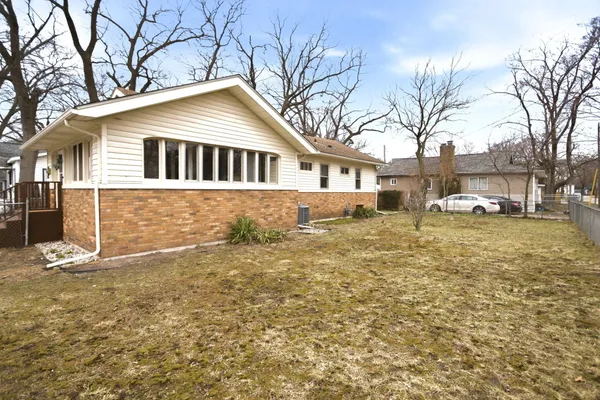 $149,900 | 16 East Cleveland Avenue, Muskegon, MI 49444