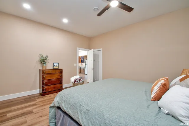 $1,100,000 | 478 Greenfield Court, Dahinda, IL 61428