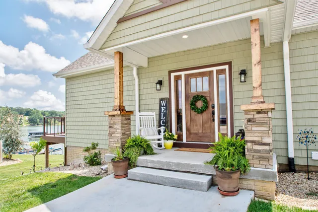 $1,100,000 | 478 Greenfield Court, Dahinda, IL 61428