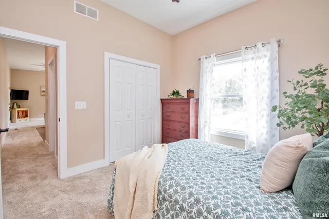 $1,100,000 | 478 Greenfield Court, Dahinda, IL 61428